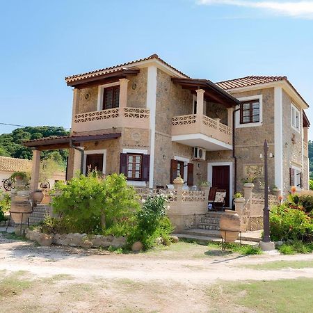 Vasilikí Sunshine Villa מראה חיצוני תמונה