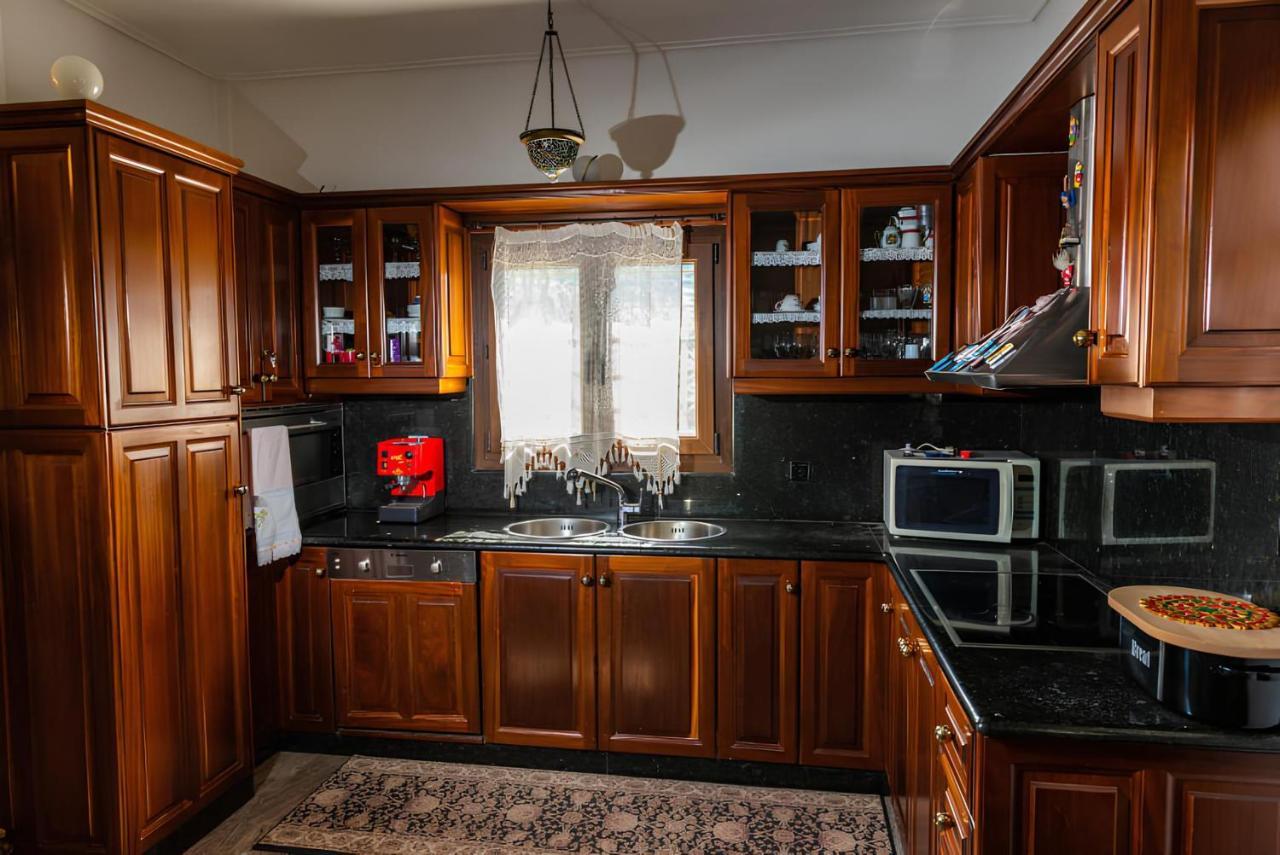 Vasilikí Sunshine Villa מראה חיצוני תמונה