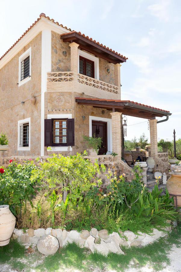 Vasilikí Sunshine Villa מראה חיצוני תמונה
